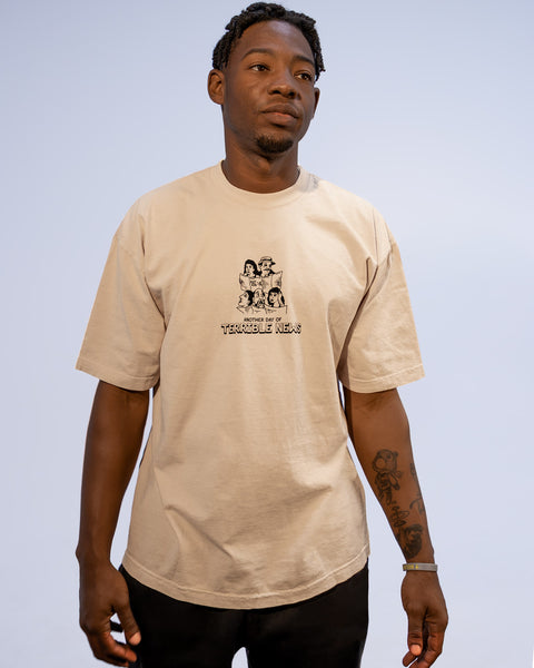 HEADLINER Tee